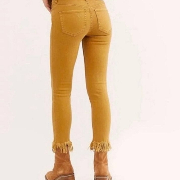 🆕🌿FREE PEOPLE JEANS🌿 - Picture 2 of 9